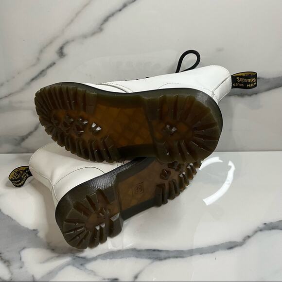 Doc Dr. Martens | Women's Punk Goth White Leather Luana Combat Boots Sz 5 - Picture 6 of 6